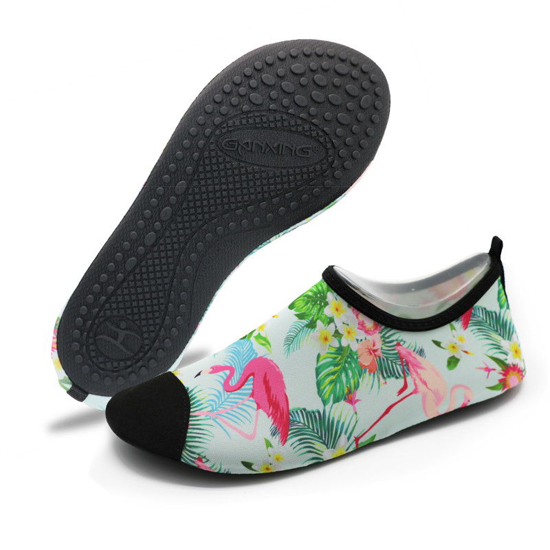 Buy cheap Fashionable Womens Beach Shoes Water Aerobic Shoes Customized Color product