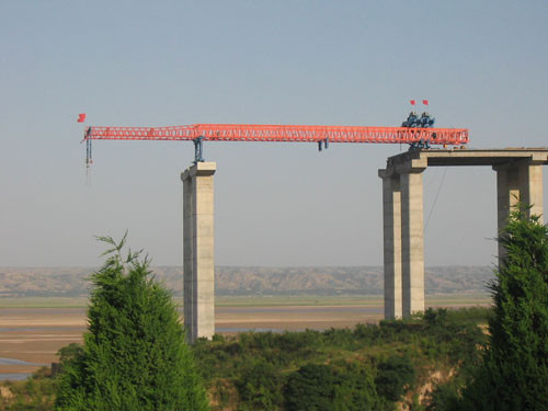 Buy cheap 20m Lifting Height Launching Gantry System , 36m Span Bridge Construction Equipment product