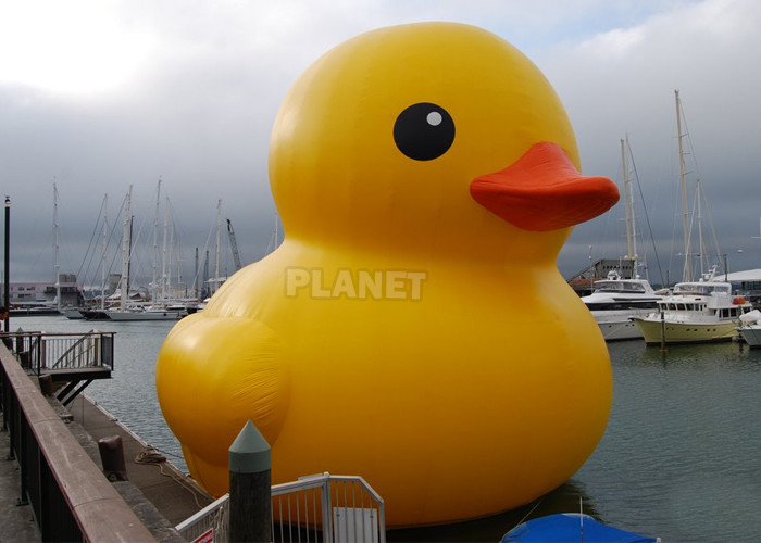 Buy cheap Customized Big Advertising Inflatable Water Yellow Duck Floating Yellow Duck product
