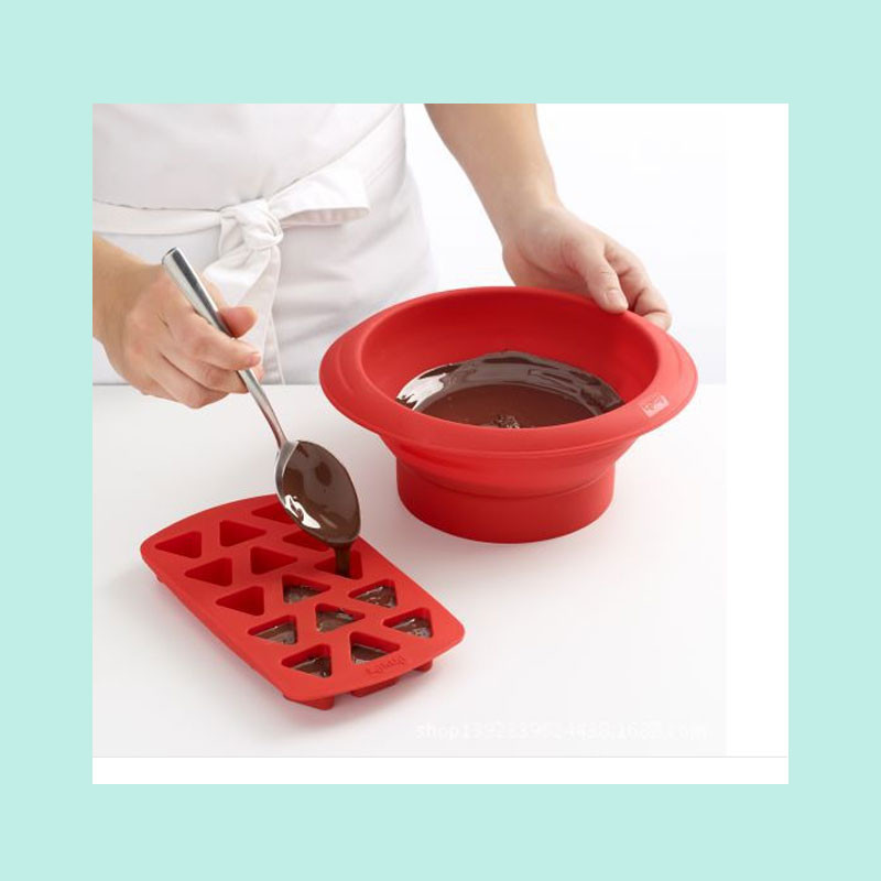 Buy cheap silicone freezer tray ,ice cube trays silicone product