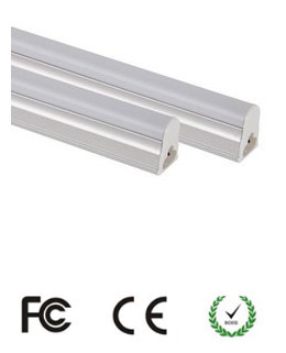 Buy cheap CE 4500k - 5000k 9 Watt 850lm T5 Led Tube Light Energy Saving product