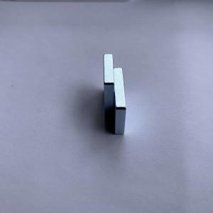 ISO9000 Permanent N38 NdFeB Magnet Sintered Generator Neodymium Magnet