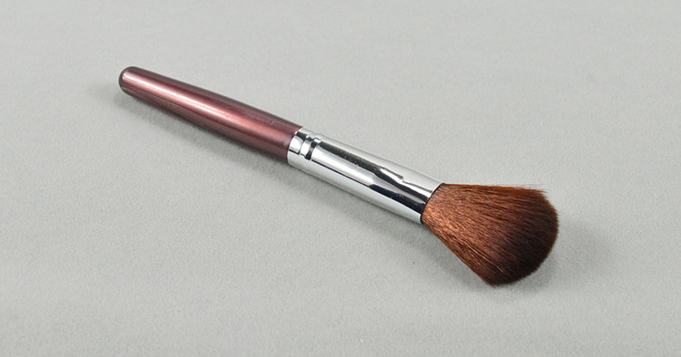 Round Angled Top Makeup Brush Power Foundation Blush Concealer Contour Blending Highlight Cheek Brush Beauty Tool