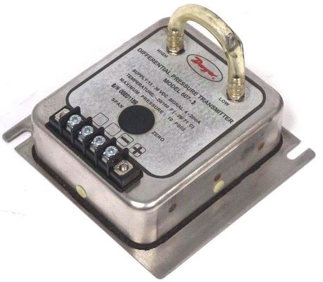 Dwyer Series 607 Differential Pressure Transmitter 4-20mA Output