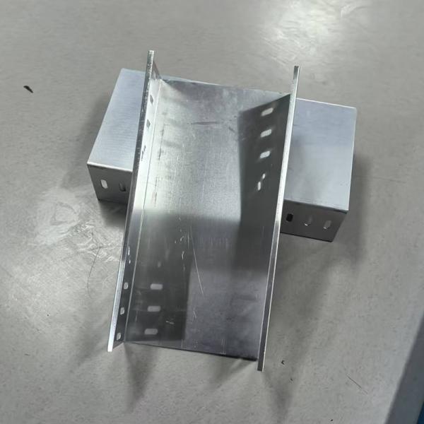 Electrical Perforated Gi Cable Duct Tray Aluminum Alloy Ladder 100mm