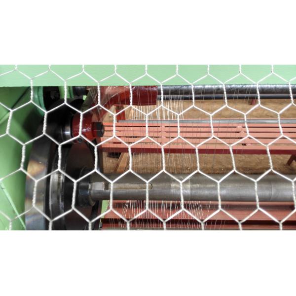 Straighten And Reverse Fully Automatic Hexagonal Wire Mesh Machine For Chicken