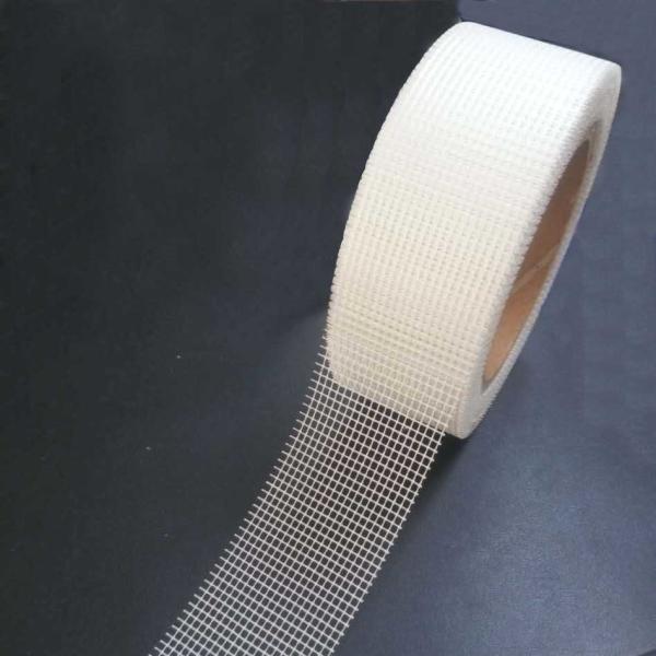 Quality 8x8 55g/M2 50mm Width Fiberglass Self Adhesive Tape Smoothness for sale
