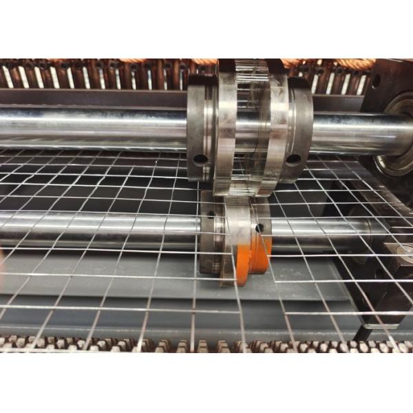 Speed 120 Times / Min Welded Wire Mesh Machine For Width 5 Ft Breeding Mesh