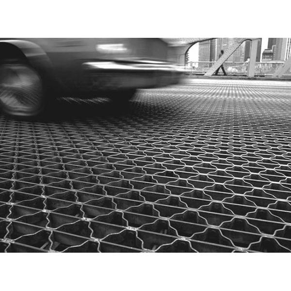 Riveted Grating Has High Load Capacity, Anti-slip Surface for Floor, Walkway, Stairs, Bridge, Cover