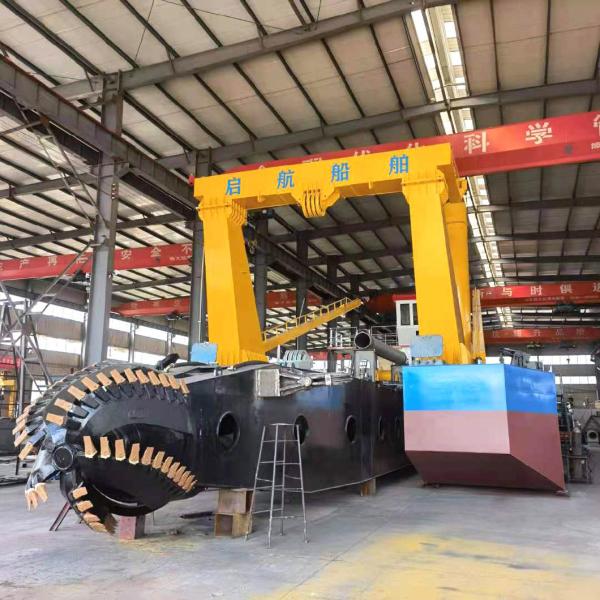 26 Inch 9000m3 Cutter Suction Dredger Used in River and Lake