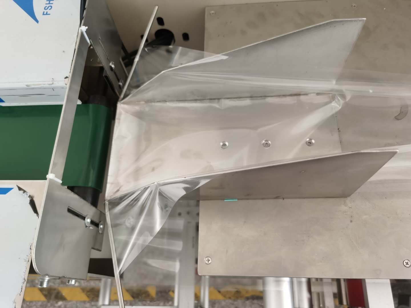 ODM Premade Pouch Packing Machine ODM 150bags/min Semi Automatic
