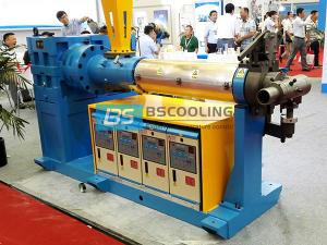 Buy cheap Water temperature controller for cold feeding exhaust type rubber extruder product
