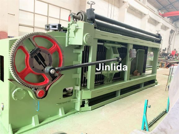 3 Cross Galvanized Automatic Oil System Hexagonal Wire Mesh Machine