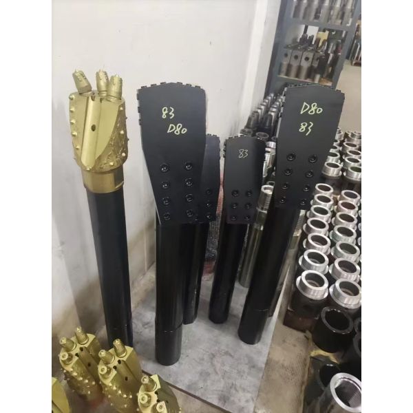 HDD drill tools, HDD drilling tools, drill head, drilling head, guide head, guide bit, pilot bit, drill bit, drilling bit, sonde house, sonde housing,