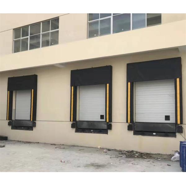 Foam Loading Dock Seal Creating A Tight Seal That Blocks Foul Weather,Insect And Dust