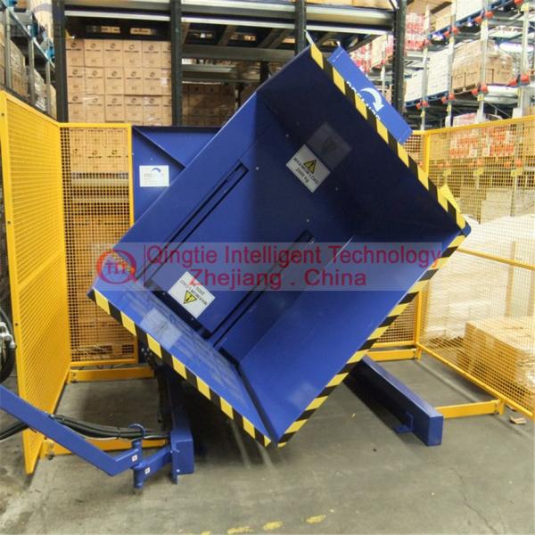 Yellow And Blue Automatic Turnover Machine , 180 Degree Steel Coil Upender