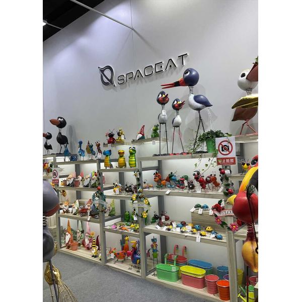 Modern Metal Wall Hanging Ornaments Round Frame With Dragonfly Butterfly Leaf Flower