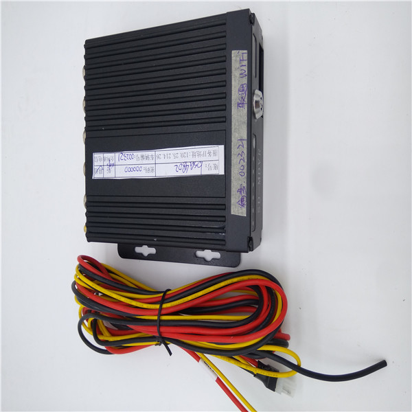 Truck Bus Fleet Management Mobile HD DVR WCDMA Vehicle DVR Camera System