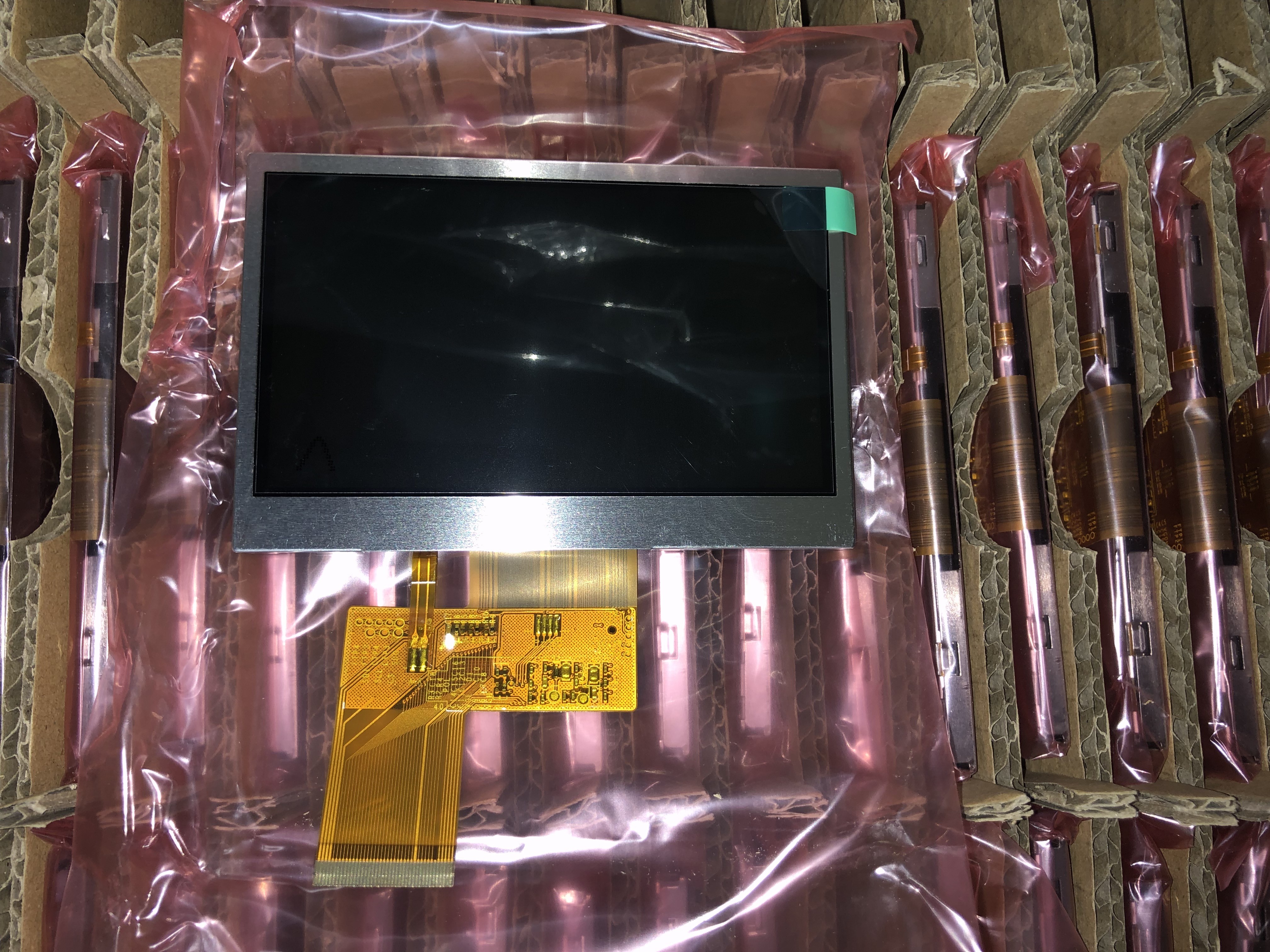 800×480 RGB 1200nits Tianma TFT 7.0" WVGA 134PPI TM070RVHG04