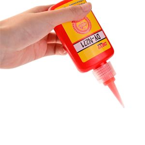 Red High Strength Anaerobic Adhesive Threadlocker For Industrial Fastening