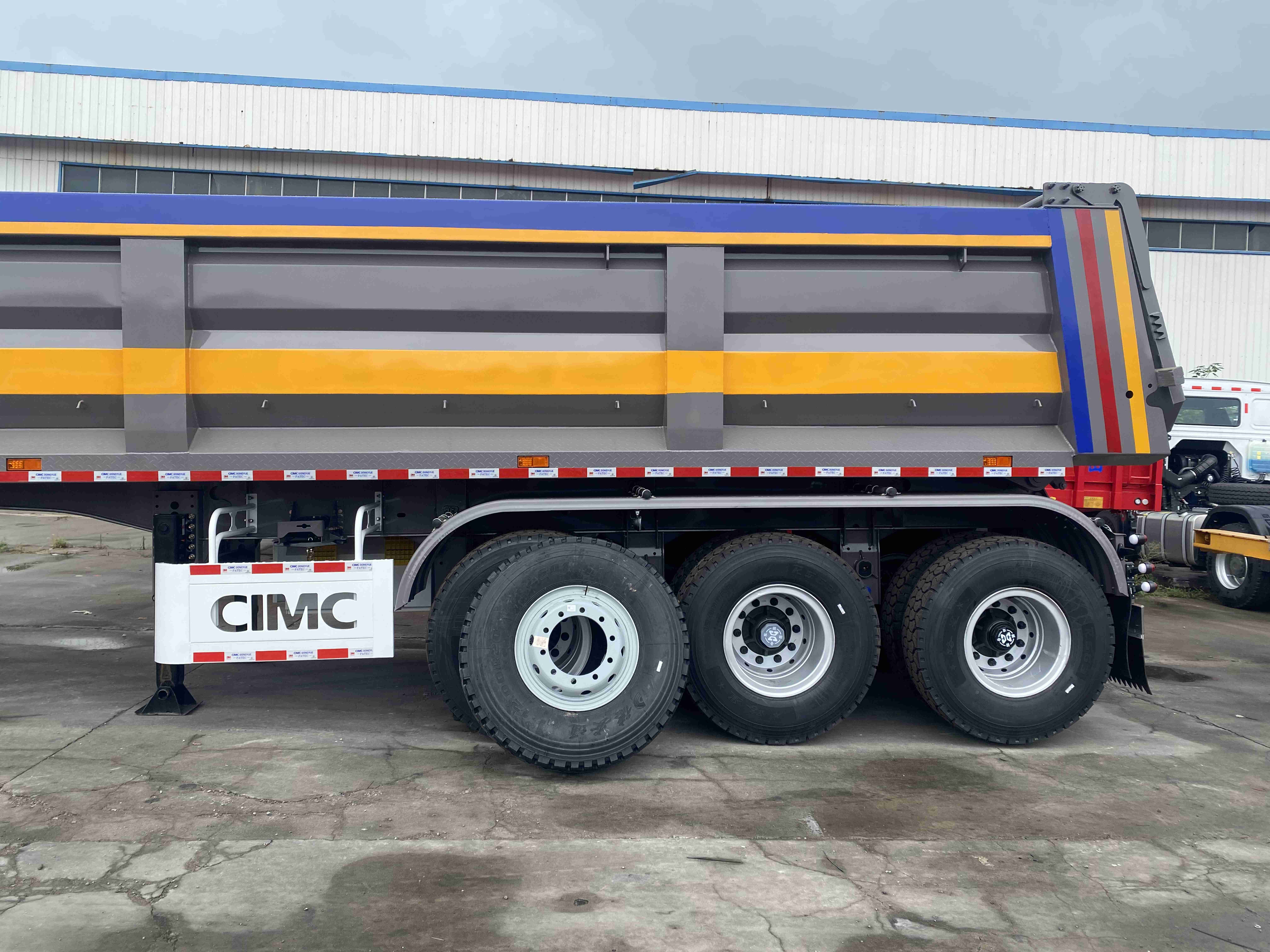 3-axis 4-axis Dump Truck Trailer Type Rear Dump Trailer 100 Ton End Dump Truck Trailer