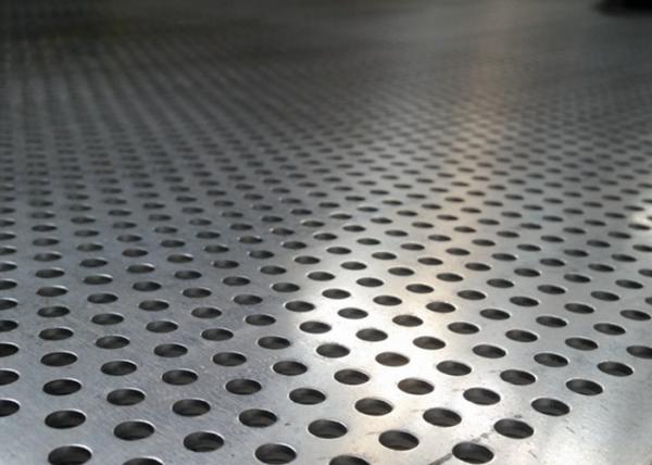 Quality Mild Steel Perforated Metal Screen Corrosion Resistant Fashionable New Design for sale