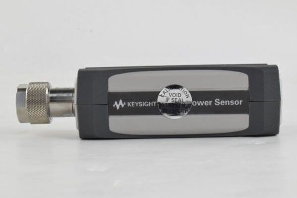 Used Portable U2021XA 50 MHz to 18 GHz X-Series USB Peak Average Power Sensor