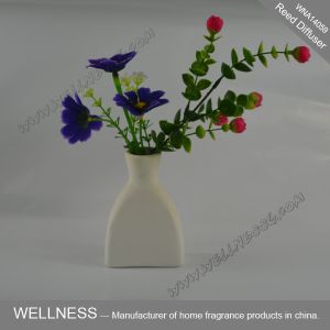 Buy cheap Really Good Smelling Ceramic Flower Reed Diffuser Customized Fragrance Scented product