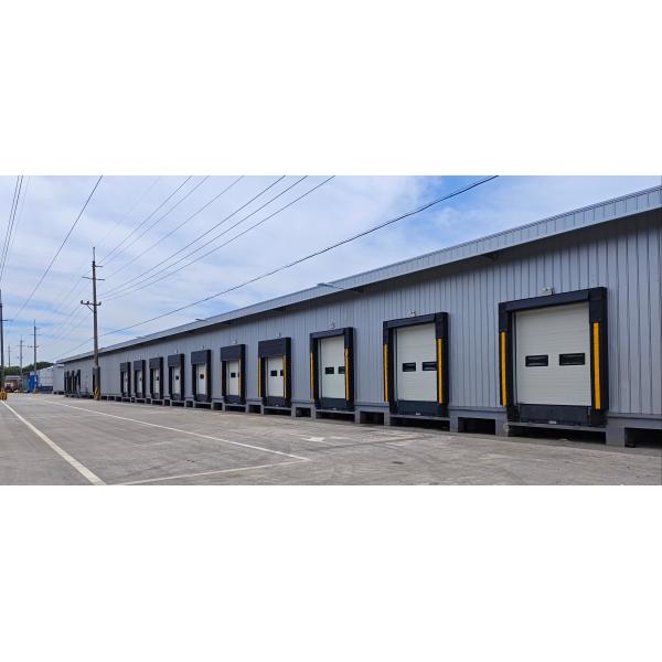 Manual Operation Heavy Duty Construction Mechanical Dock Leveler For Safe Loading Unloading With Safety Legs