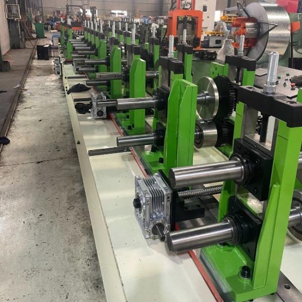 37m/Min C&Z Purlin Roll Forming Machine With 16 Stand 7 Levelling Rolls