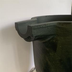 Buy cheap Round Graphite Clay Crucible With Pouring Nozzle Oxidation Resistant product