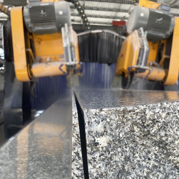 Four-Blade Arc-Slab Edge Cutting Machine with 0-60° Adjustable Angle and 1 Year Warranty for High-Precision Stone Edge Trimming