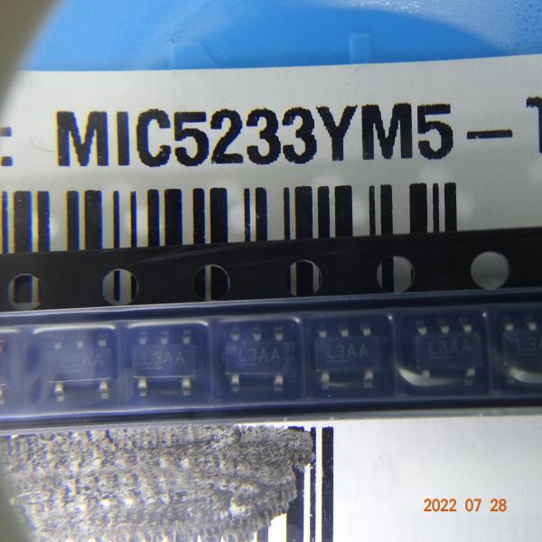 Electronic Componants MIC5233YM5-TR New and Original Integrated circuit IC