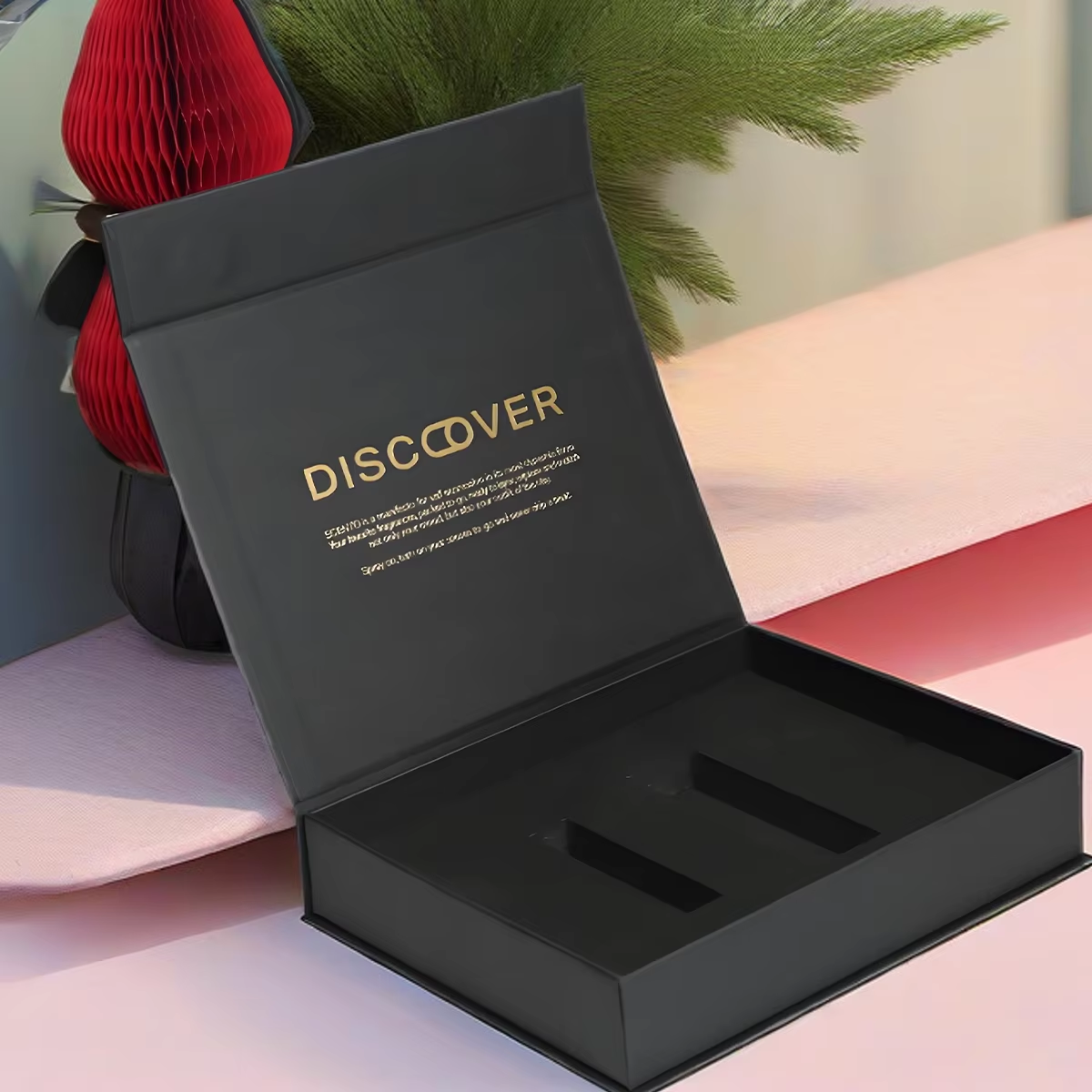 Buy cheap Custom Luxurious Magnetic Perfume Bottle 50 Ml With Black EVA product