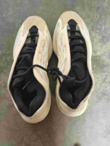 China Used Hyperdunks Used High End Shoes With Comfort Outsole Cushioning Tech on sale