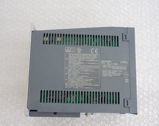 MR-J3-200BN Mitsubishi Servo Driver MR-J3 Series Servo Driver Servo Motor Original adn New
