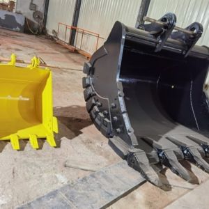 Q355B Steel Excavator Stone Bucket Clean Up Bucket Customized