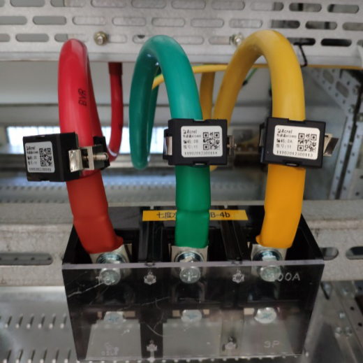 8Watt Cable Switch Cabinet Wireless Temperature Monitor With RS485 Alarm Output