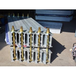 China Water Cooled Conveyor Belt Vulcanizing Equipment Electric Heating on sale