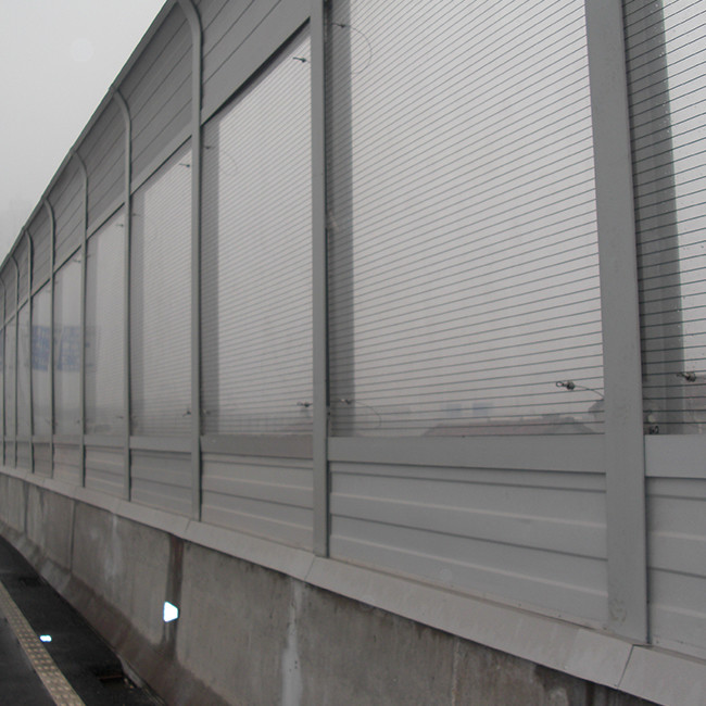 4x8ft 92% Highway Transparent Sound Barrier Fence Noise Barrier For Road