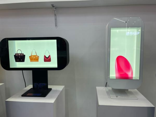 Quality 21.5/32/55/86 Inch Transparent LCD Display Box With Interactive Touch Screen Hologram Boxes for sale
