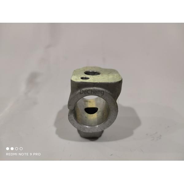 J08 Engine Valve Rocker Arm Shaft Seat 13951-1880B For Kobelco Excavator Engine