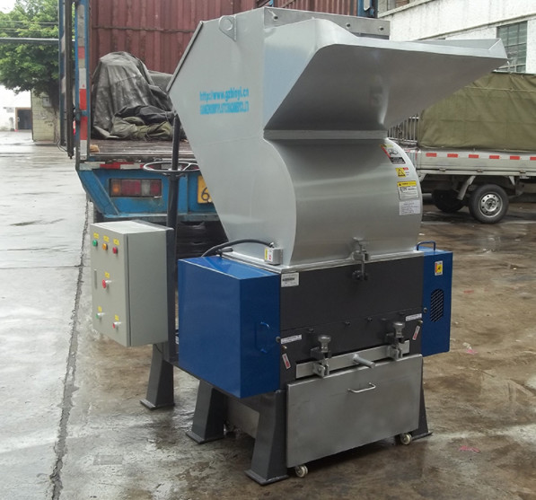 Quality 60HP 45KW Strong Plastic Crusher for Waste Plastic Plastic Film Sheet Bottle Pipe Crusher for sale