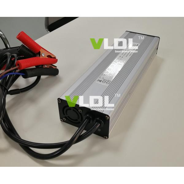 4 Banks 7A 24 Volt Battery Charger With 4 Output Of 29.4V 7A Max Charging One Input