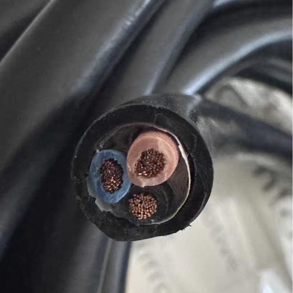 Flexible Flame Retardant Multi Core Polyvinyl Chloride Cable For Household