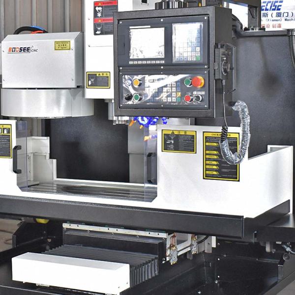 Multifunctional CNC VMC Machine BT40 Spindle Vertical 3 Axis Machining Center