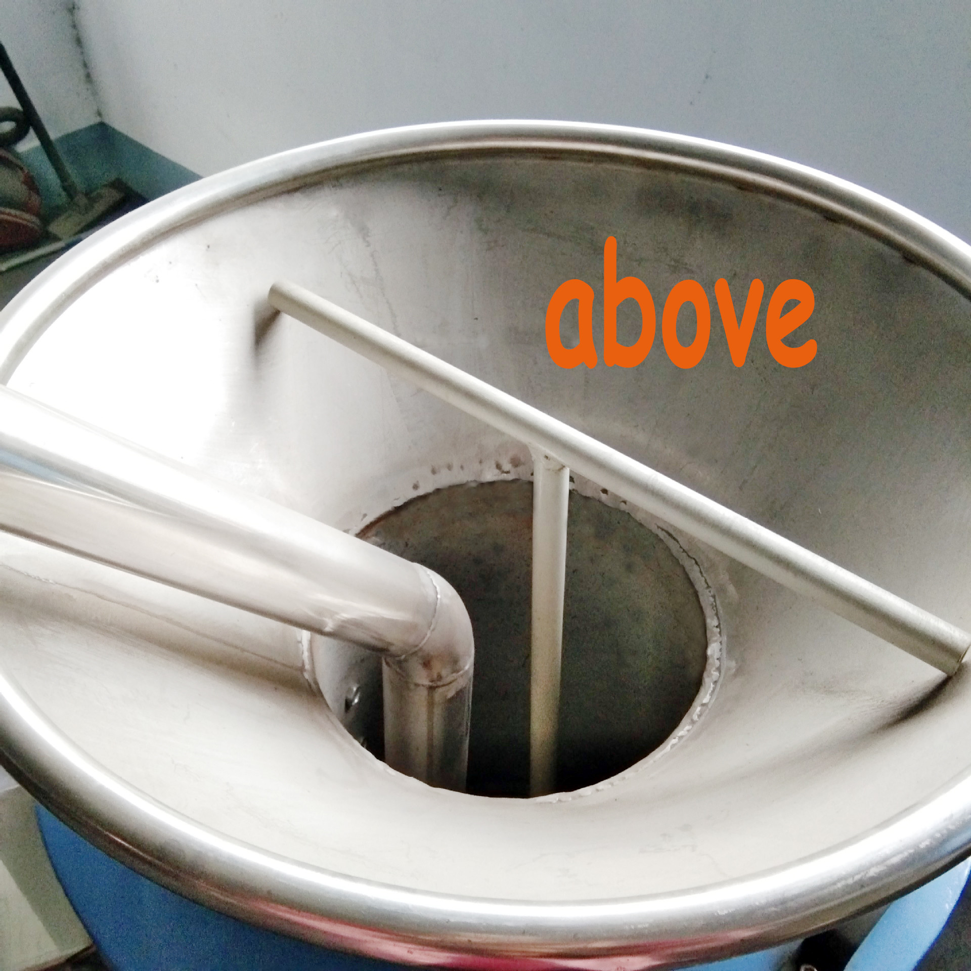 7.5 Kw Plastic Dewatering Machine LGS High Efficiency Centrifugal Dewatering Machine 800kg/H