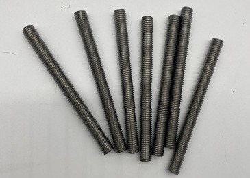 Buy cheap Polished 10.2g/cm3 Molybdenum Threaded Rod Machined Molybdenum Parts product