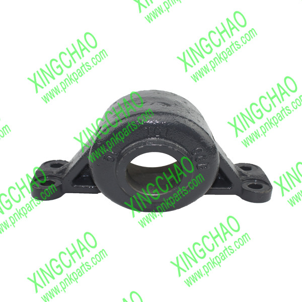 TC422-13600 Kubota Tractor Front Axle Parts Bracket L3301 L3008 L3608