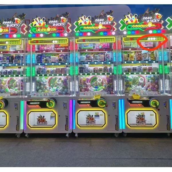 English Support Luxury Claw Machine Arcade Shake Ball Game Electronic Claw Machine Vending Game Machine